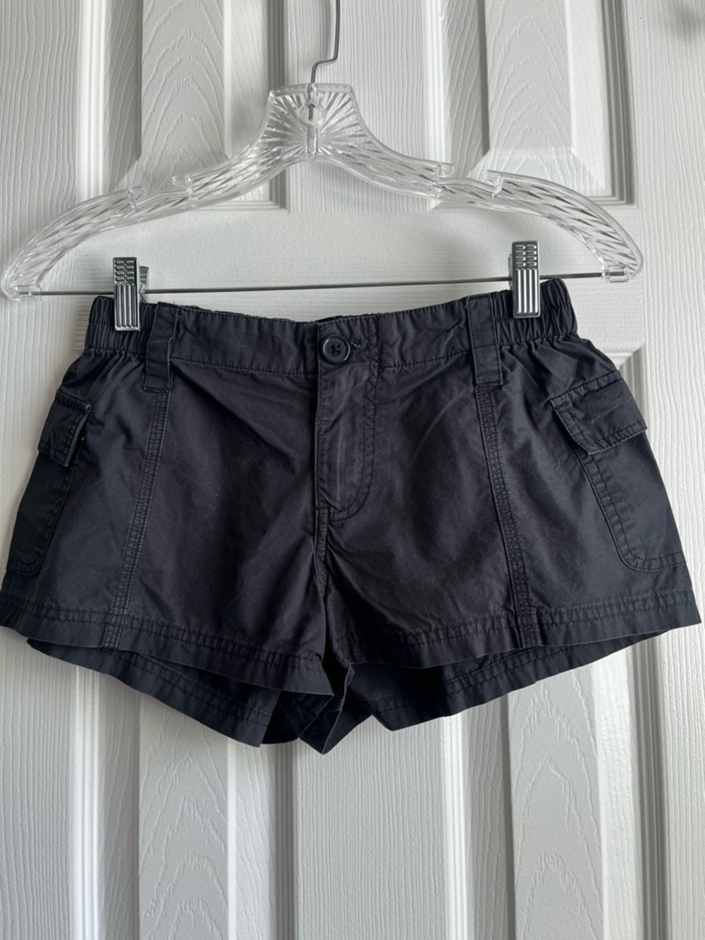 Women's Wild Fable Charcoal Grey Cargo Pocket Shorts XXS 24” waist 8” length